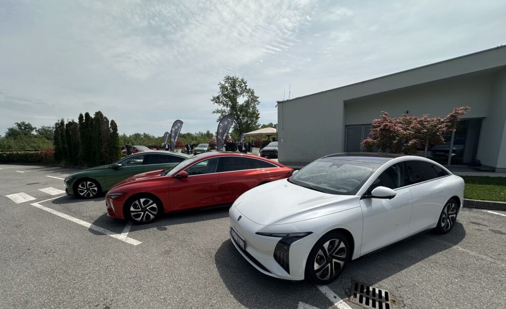 Visoka klasa po cijeni kompakta