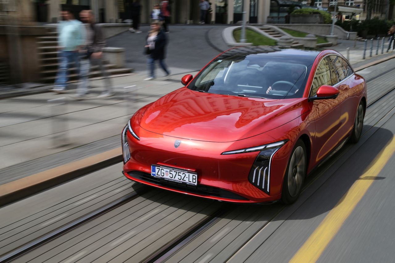 Image forForthing S7 REEV – Električni tjedan, benzinski vikend