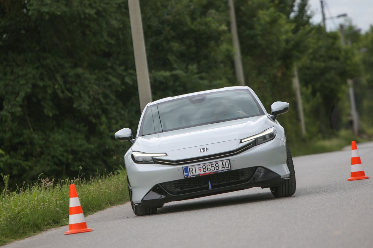 Image forHonda Prelude 2.0 i-MND e:HEV – Preludij umjesto krešenda